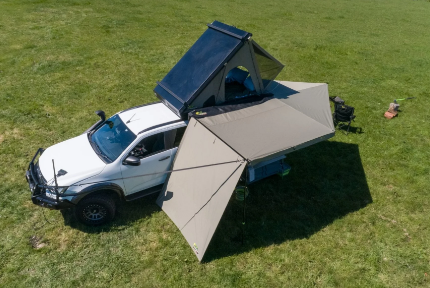 Deltawing 270° Awnings